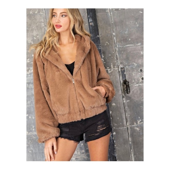 NEW! So Soft Teddy Hooded Jacket! - Picture 2 of 12